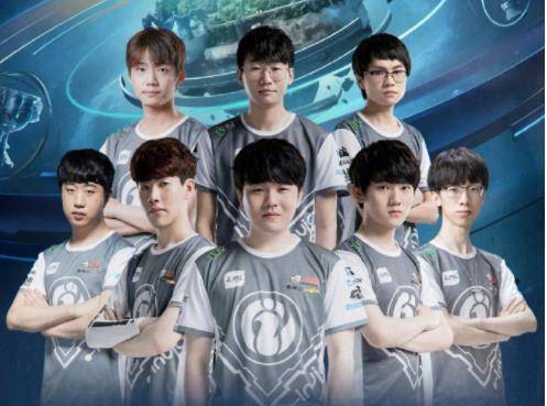 手高昂的斗 手高昂的斗