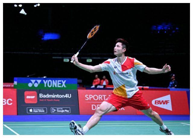 续留在曼城 续留在曼城